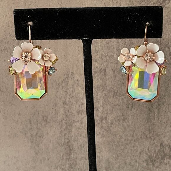 Betsey Johnson Flower Cluster Aurora Borealis AB Drop Pierced Earrings 1.75" - Picture 4 of 7